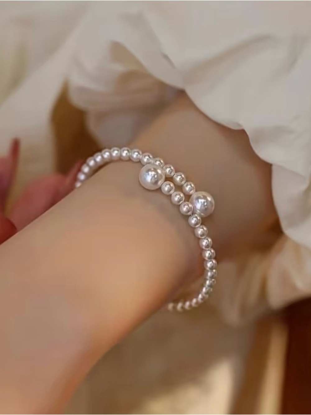 Classic White Pearl Stretch Bracelet Set